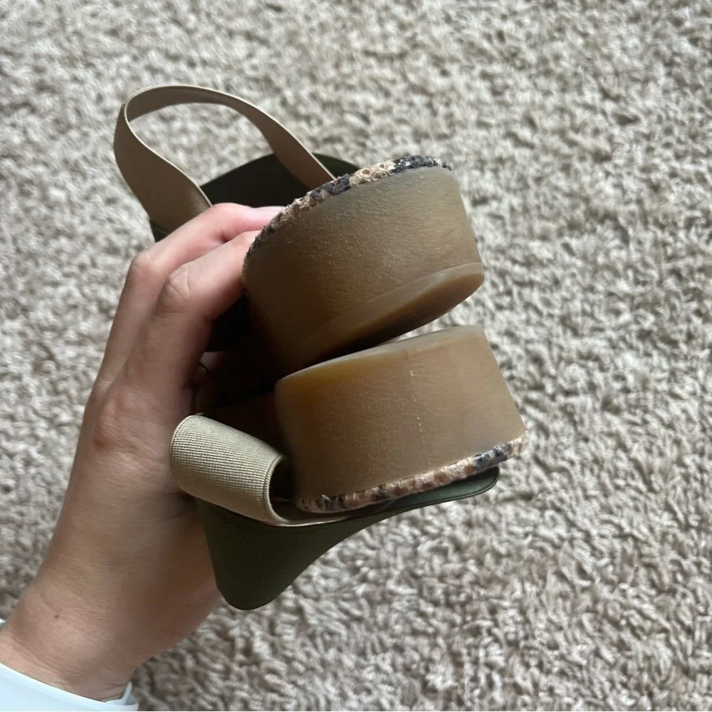 The Flexx casual strappy sandals